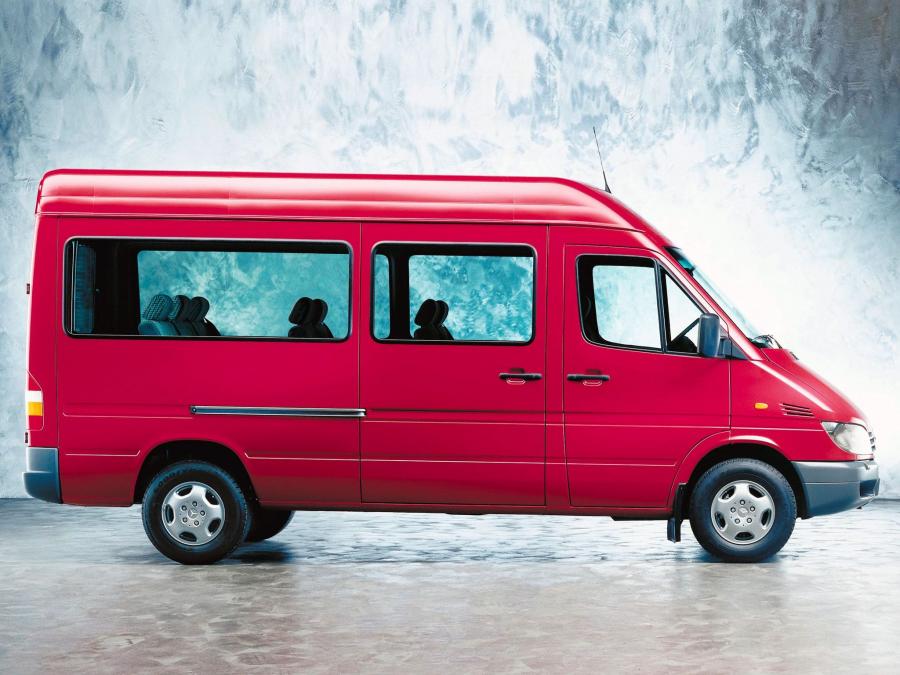  Mercedes-Benz Sprinter 2000 года  (фото 4 из 15)